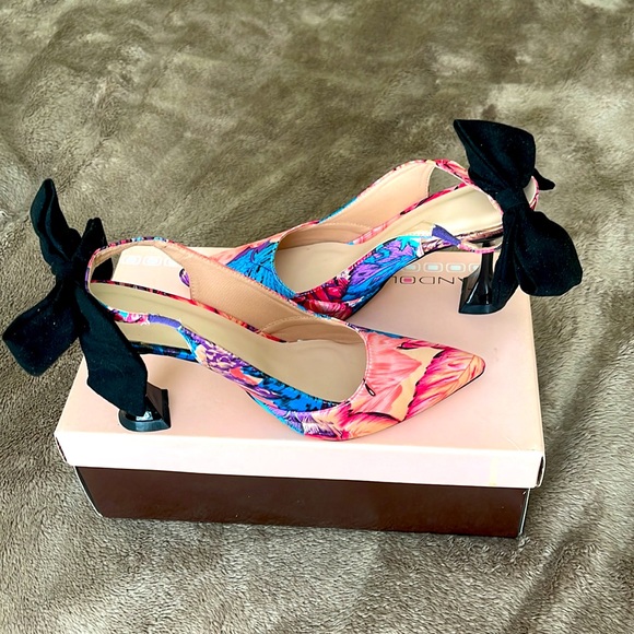 NWOT Shein Pumps with Open Back, new, no tags, tried once.Size 39, Fits Size 7.5 - Picture 2 of 6